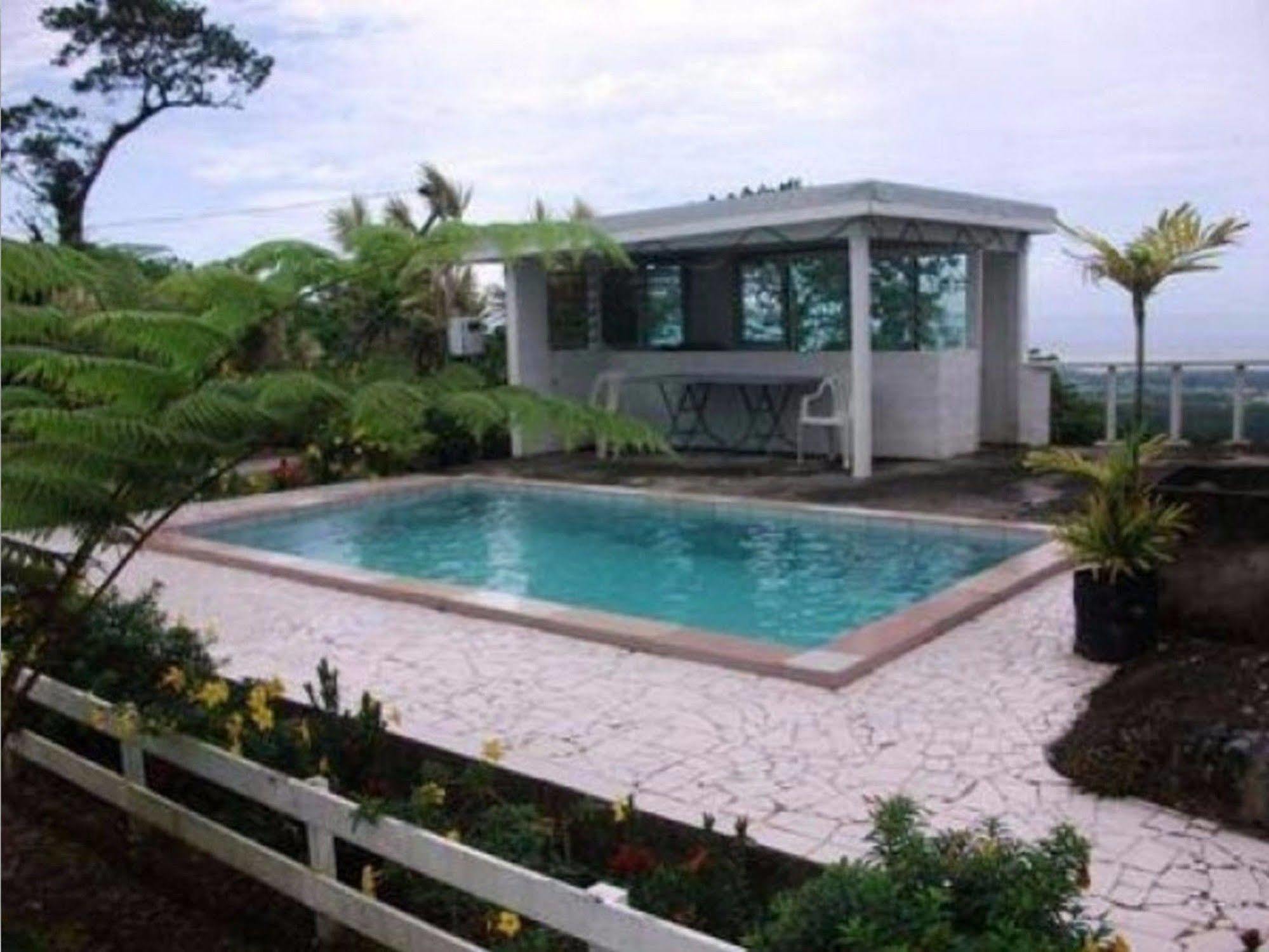 Dave Parker Eco Lodge Hotel Апиа Экстерьер фото